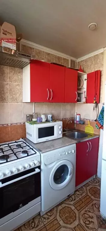Комната 18м в 2-к, 9/9эт. - Фото 0