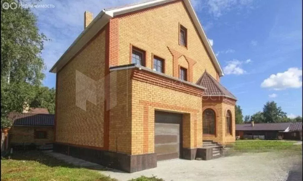 Дом в Тюменский район, деревня Патрушева (260 м) - Фото 1