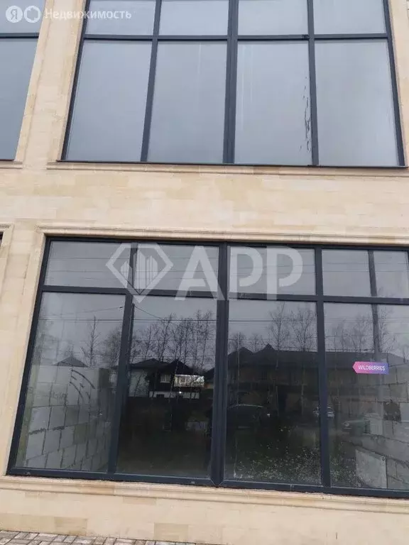 Торговая площадь (102 м) - Фото 0