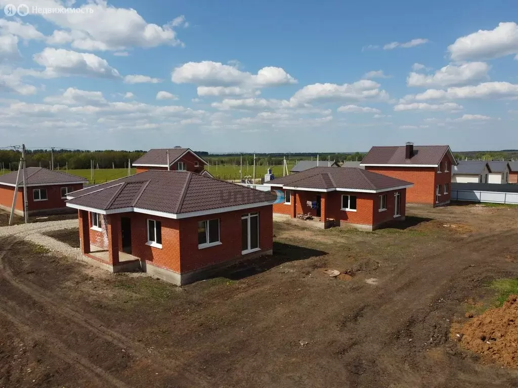 Дом в Блохино, Дорогая улица (92 м) - Фото 1