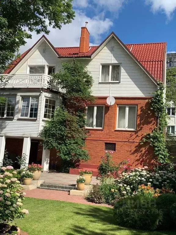 Дом в Калининградская область, Калининград Коломенская ул., 16 (288 м) - Фото 2