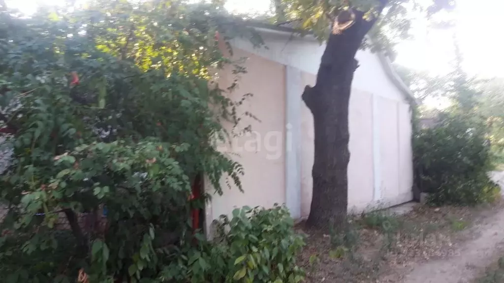 Дом в Волгоградская область, Среднеахтубинский район, Краснослободск ... - Фото 1