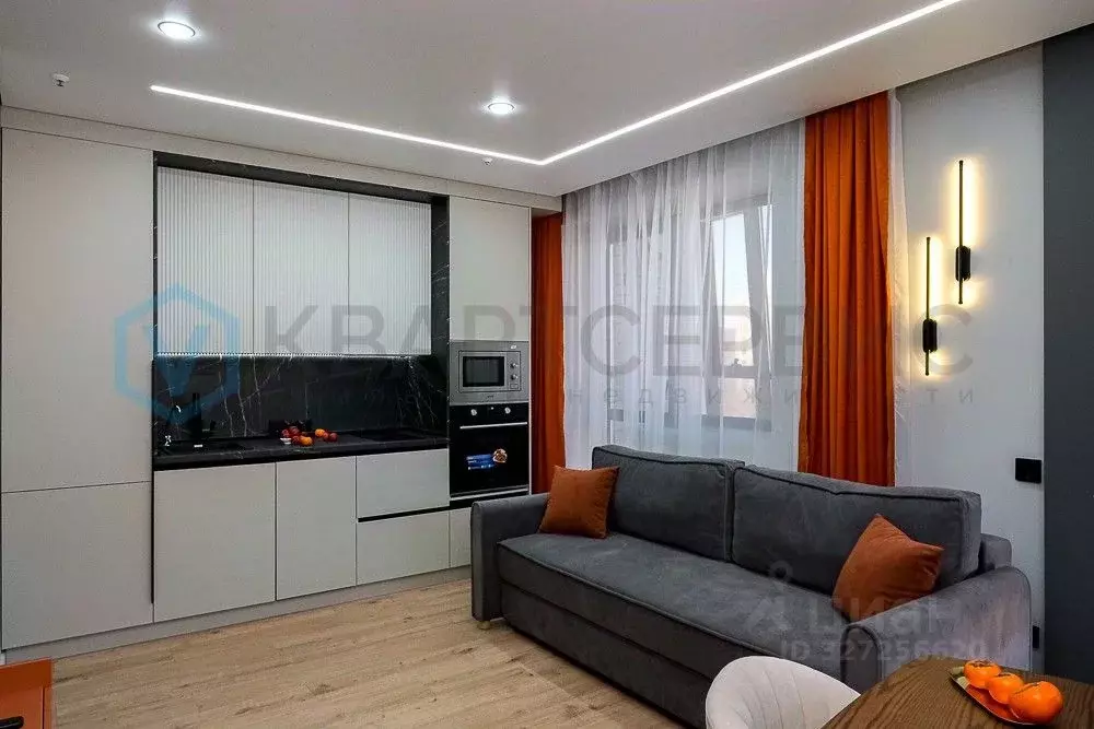 2-к кв. Омская область, Омск ул. Маршала Жукова, 156 (50.0 м) - Фото 1