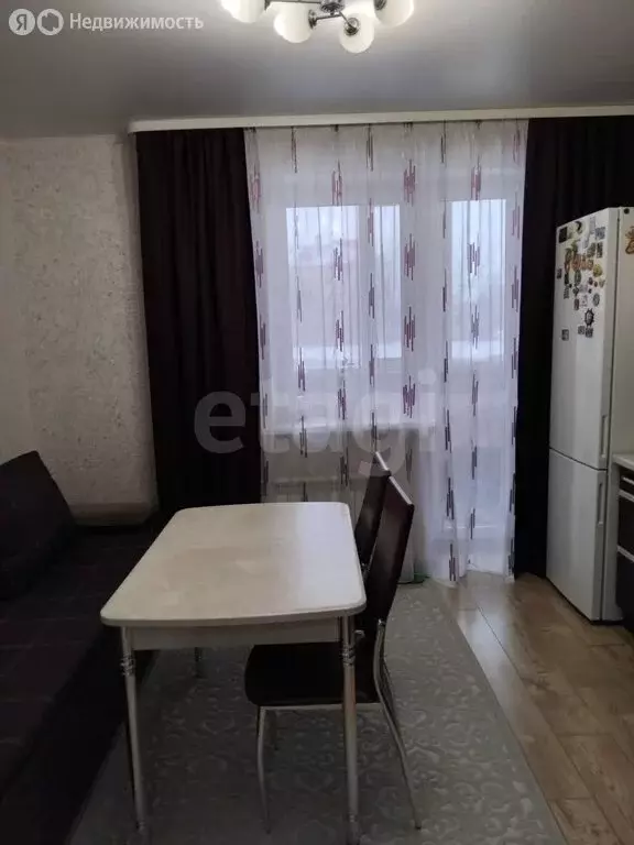 1-комнатная квартира: Ишим, улица Луначарского, 70к1 (41.3 м) - Фото 1