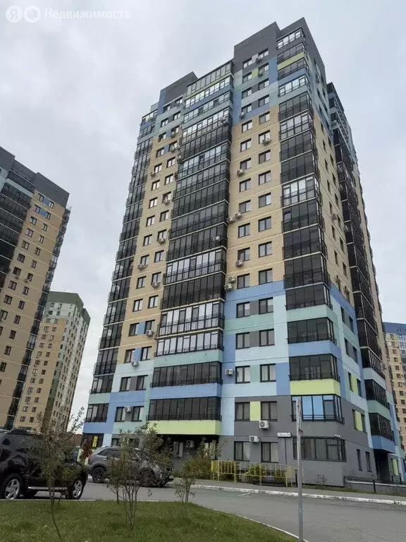 1-комнатная квартира: Тюмень, улица Мельникайте, 36 (50.3 м) - Фото 2