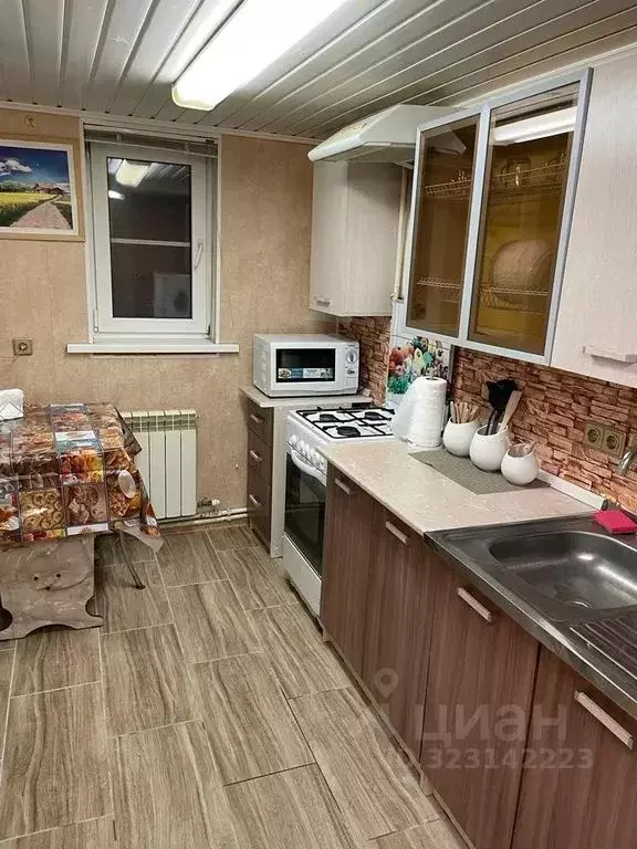 Дом в Белгородская область, Валуйки 1 Мая ул., 6 (48 м) - Фото 1