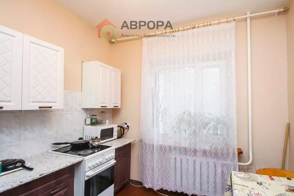 2-к кв. Ханты-Мансийский АО, Сургут ул. Губкина, 9 (53.3 м) - Фото 0