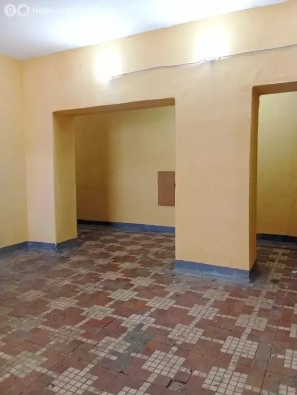 1к в 4-комнатной квартире (18.1 м) - Фото 2