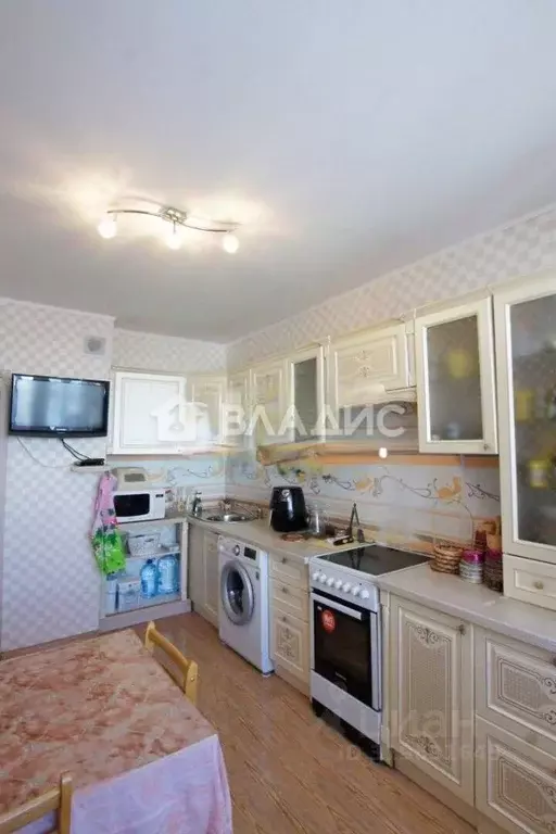 4-к кв. Калужская область, Калуга ул. 65 лет Победы, 31к1 (105.3 м) - Фото 2