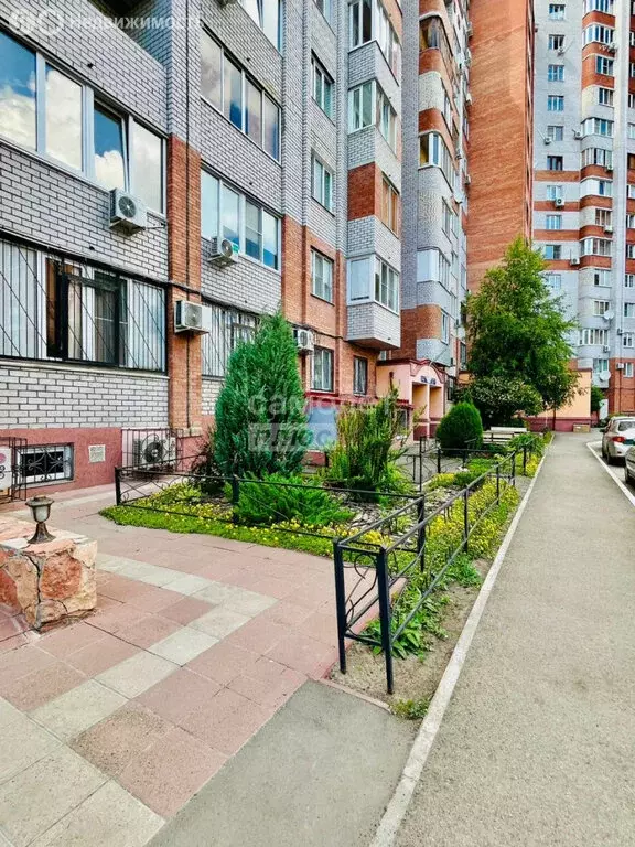 2-комнатная квартира: Тольятти, улица Автостроителей, 11А (66 м) - Фото 1