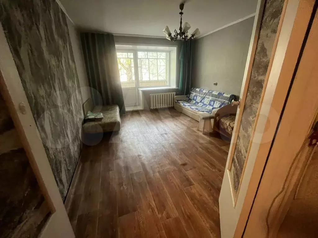 2-к. квартира, 60 м, 1/9 эт. - Фото 0