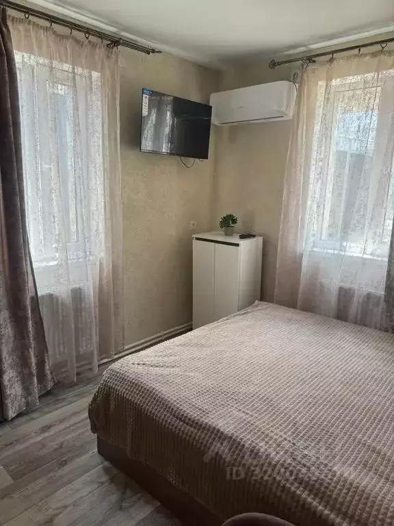 1-к кв. Крым, Симферополь ул. Локомотивная, 45 (30.0 м) - Фото 1