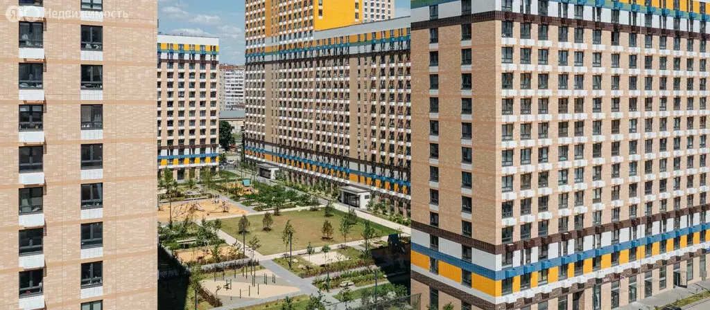 3-комнатная квартира: Люберцы, улица Лётчика Ларюшина, 6к2 (92.2 м) - Фото 1
