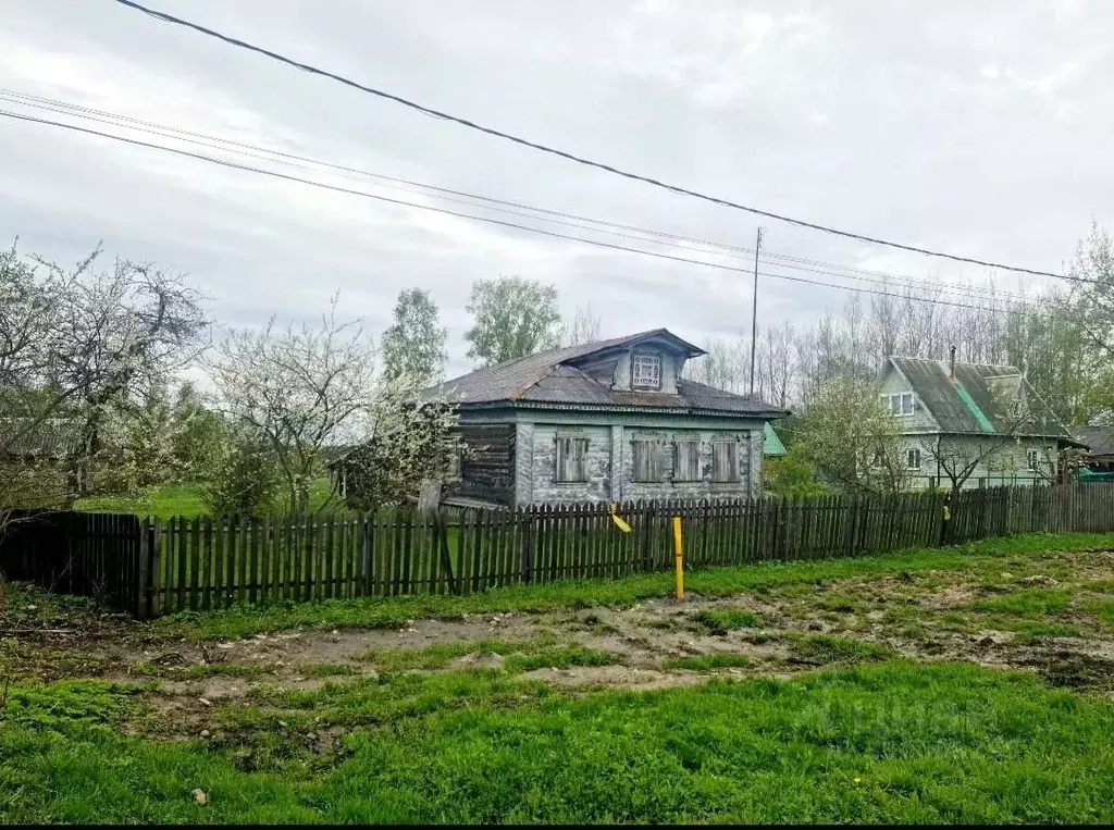 Участок в Ярославская область, Угличский муниципальный округ, с. ... - Фото 1