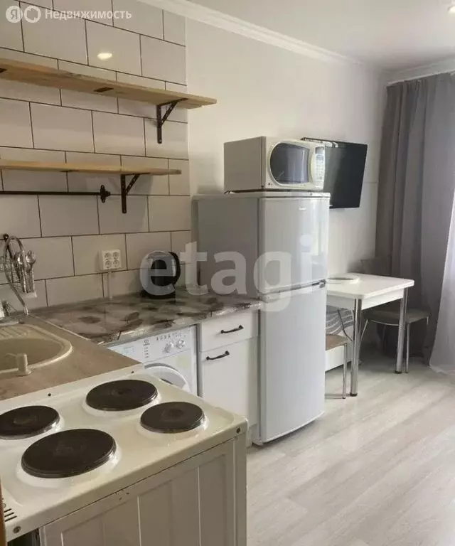 Квартира-студия: Тюмень, улица 30 лет Победы, 92 (16.2 м) - Фото 2