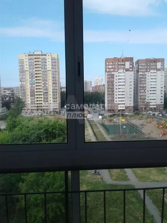 1-к. квартира, 42 м, 8/16 эт. - Фото 1