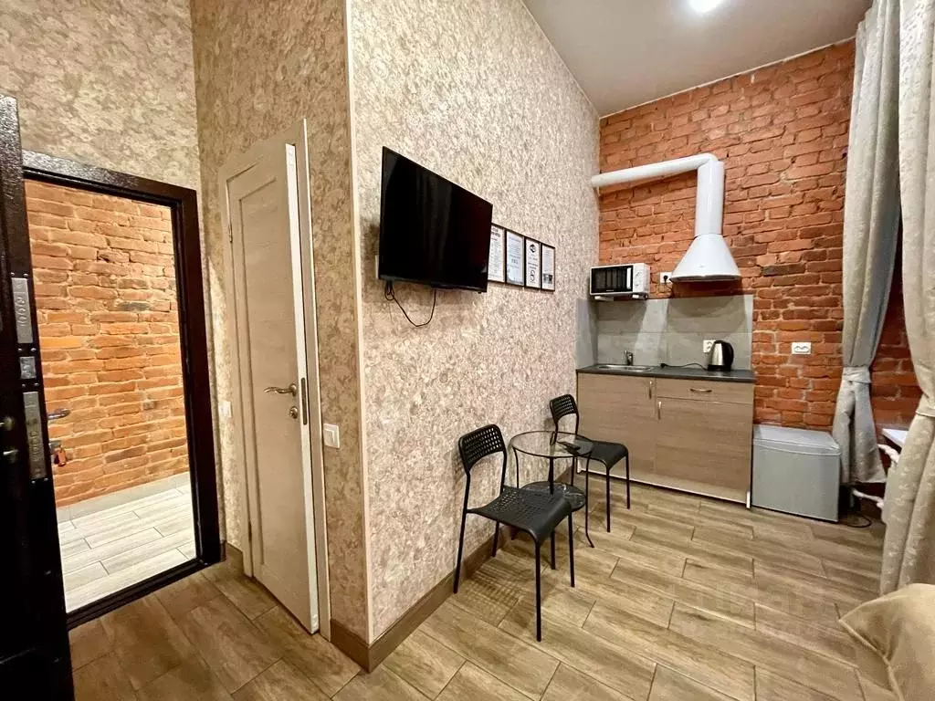 Студия Санкт-Петербург Подольская ул., 1-3-5 (17.0 м) - Фото 1