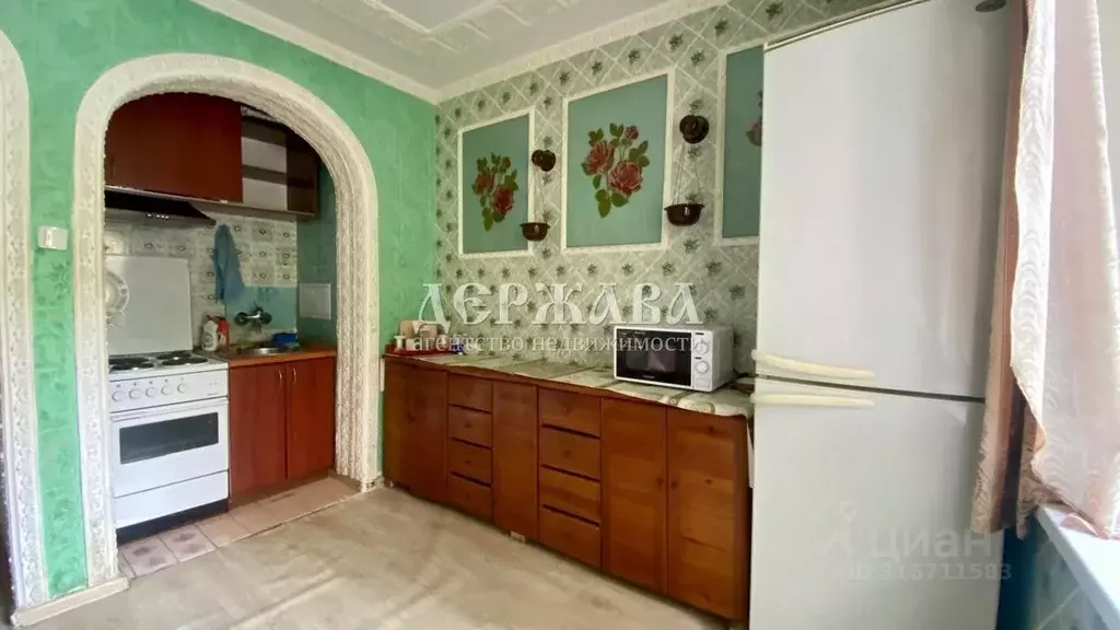3-к кв. Белгородская область, Старый Оскол Жукова мкр, 26 (63.0 м) - Фото 0