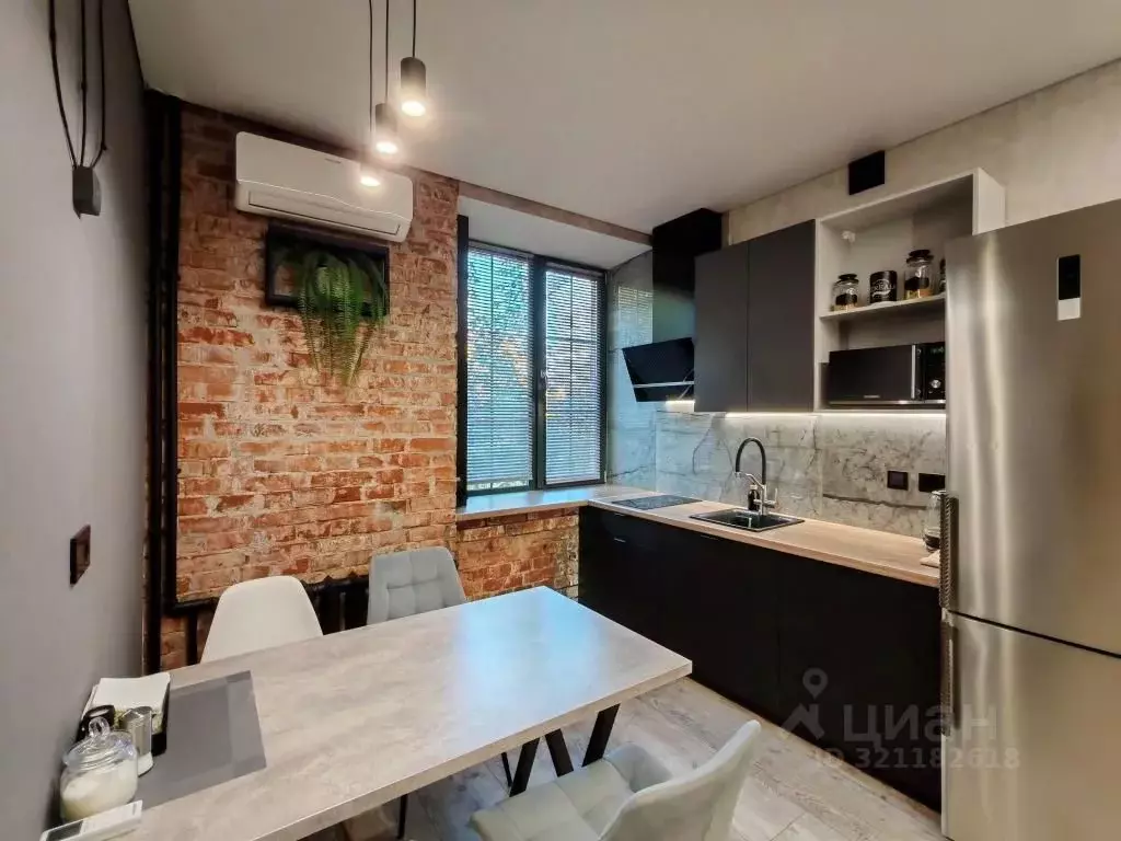 3-к кв. Удмуртия, Ижевск пл. имени 50-летия Октября, 3 (53.0 м) - Фото 2