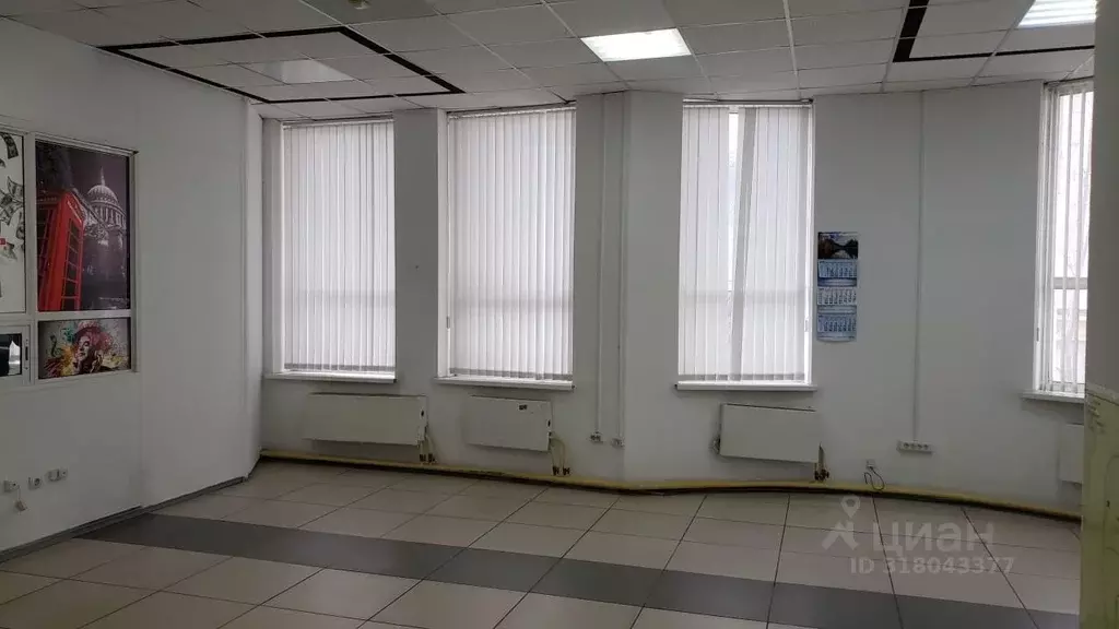 Помещение свободного назначения в Саха (Якутия), Якутск ул. Павлика ... - Фото 0