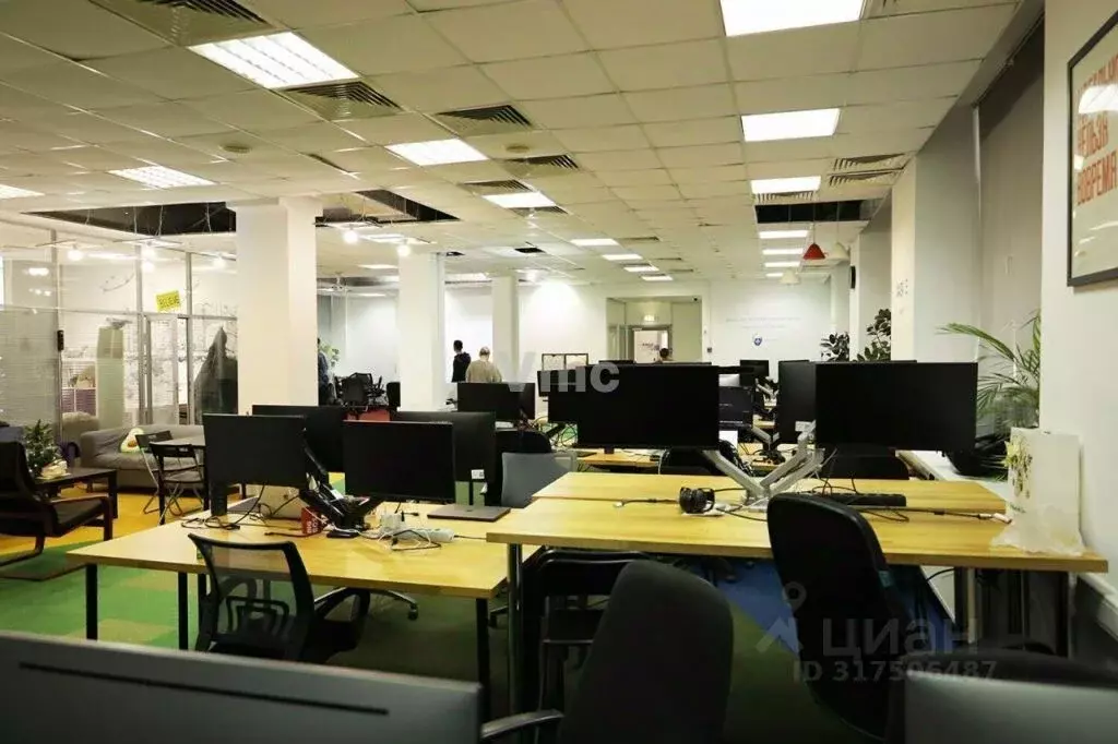 Офис в Москва ул. Орджоникидзе, 11С1а (222 м) - Фото 0