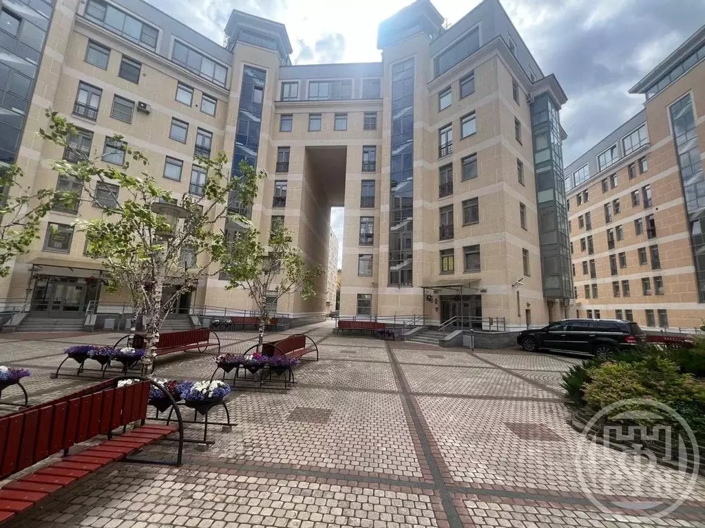 2-к кв. Санкт-Петербург Волховский пер., 4 (130.6 м) - Фото 0