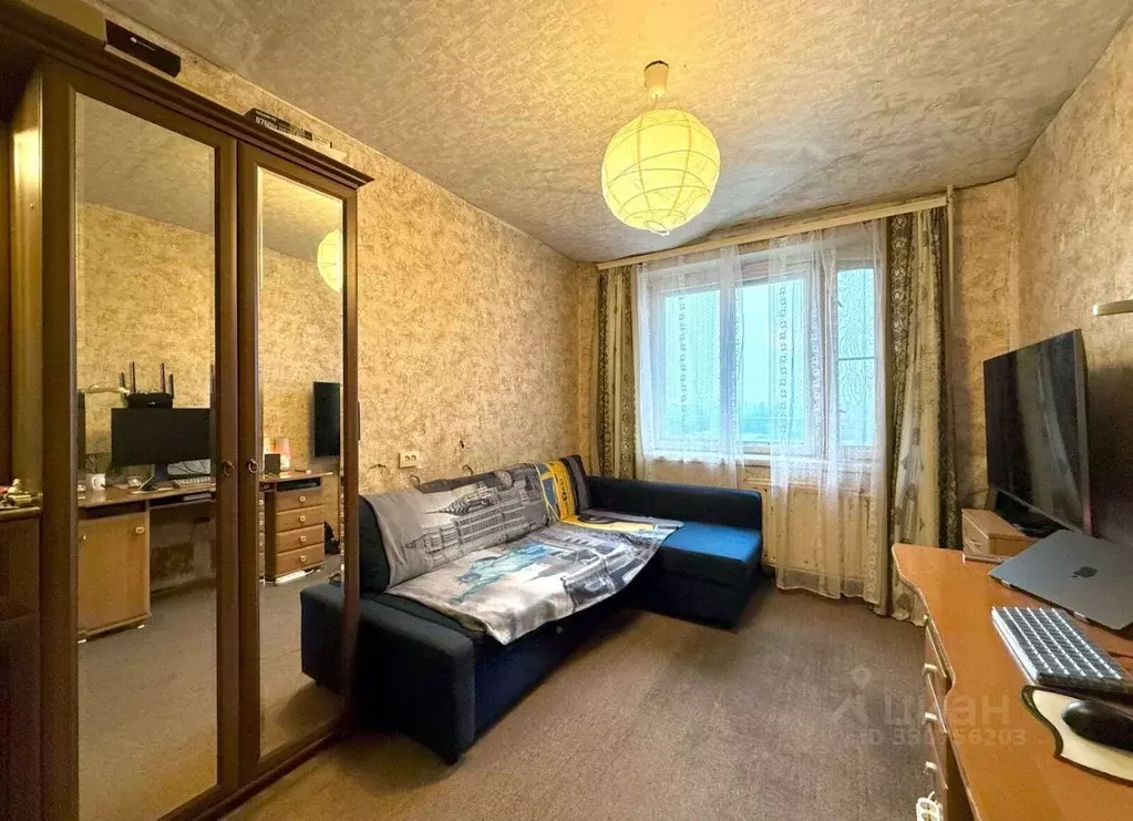 Комната Санкт-Петербург просп. Большевиков, 40 (12.5 м) - Фото 1
