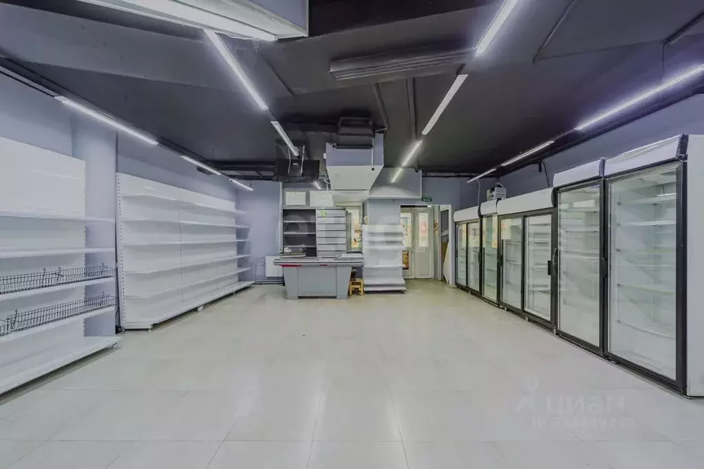 Торговая площадь в Санкт-Петербург просп. Маршала Жукова, 48к1 (115 м) - Фото 1