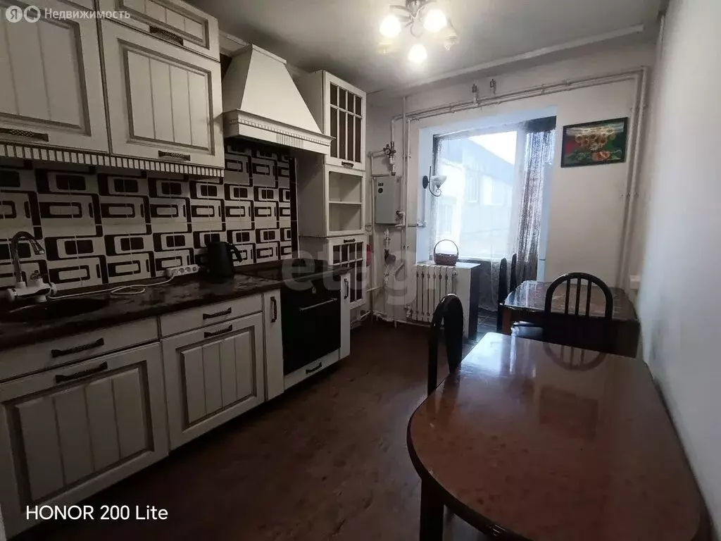 2-комнатная квартира: посёлок Пионерский, улица Бонивура, 10 (47.2 м) - Фото 1