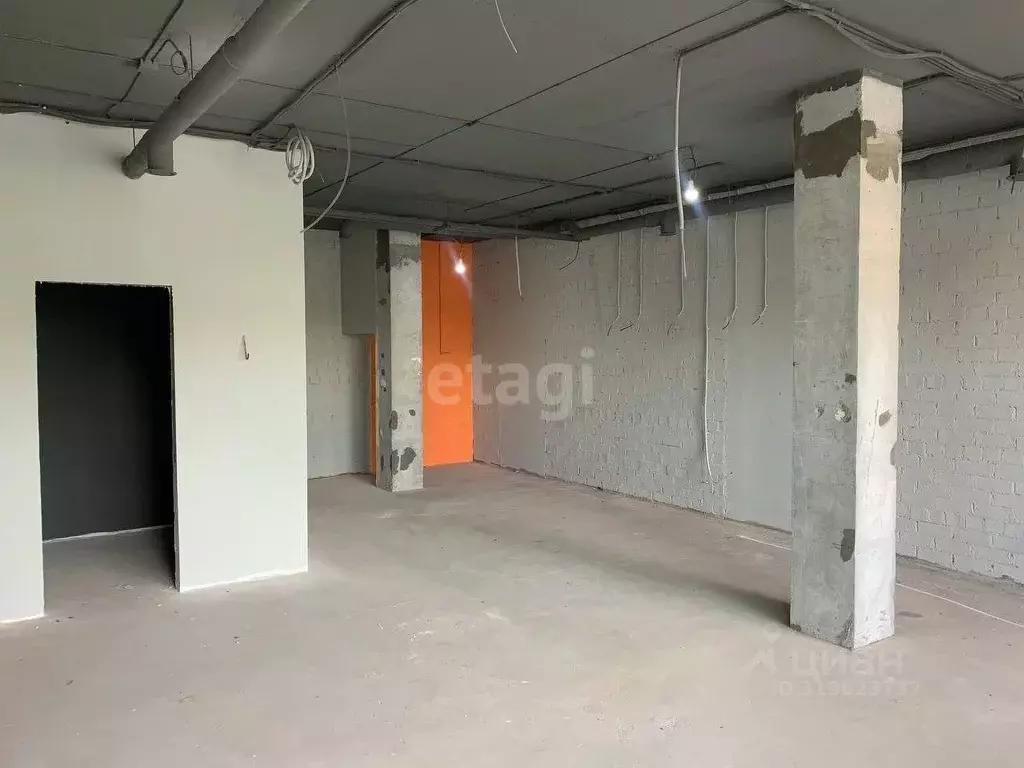 Помещение свободного назначения в Свердловская область, Екатеринбург ... - Фото 0