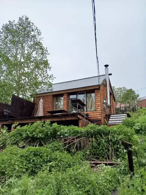 Дом в Камчатский край, Петропавловск-Камчатский ул. Шелихова, 1 (20 м) - Фото 0