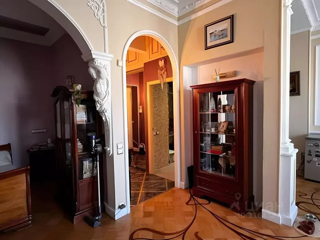 1-к кв. Санкт-Петербург Театральная пл., 12 (48.0 м) - Фото 1