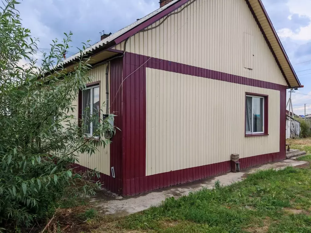 2-к кв. Хакасия, Алтайский район, с. Белый Яр ул. Строителей, 74 (45.6 ... - Фото 2