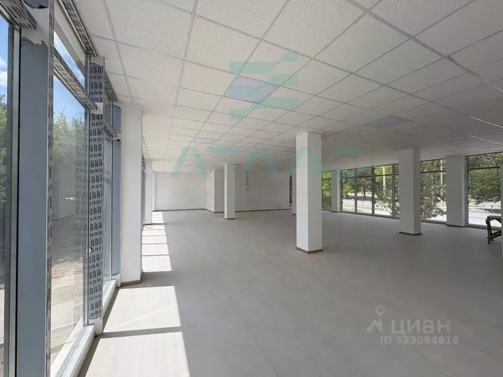 Офис в Крым, Симферополь ул. Героев Сталинграда, 12А (200 м) - Фото 2