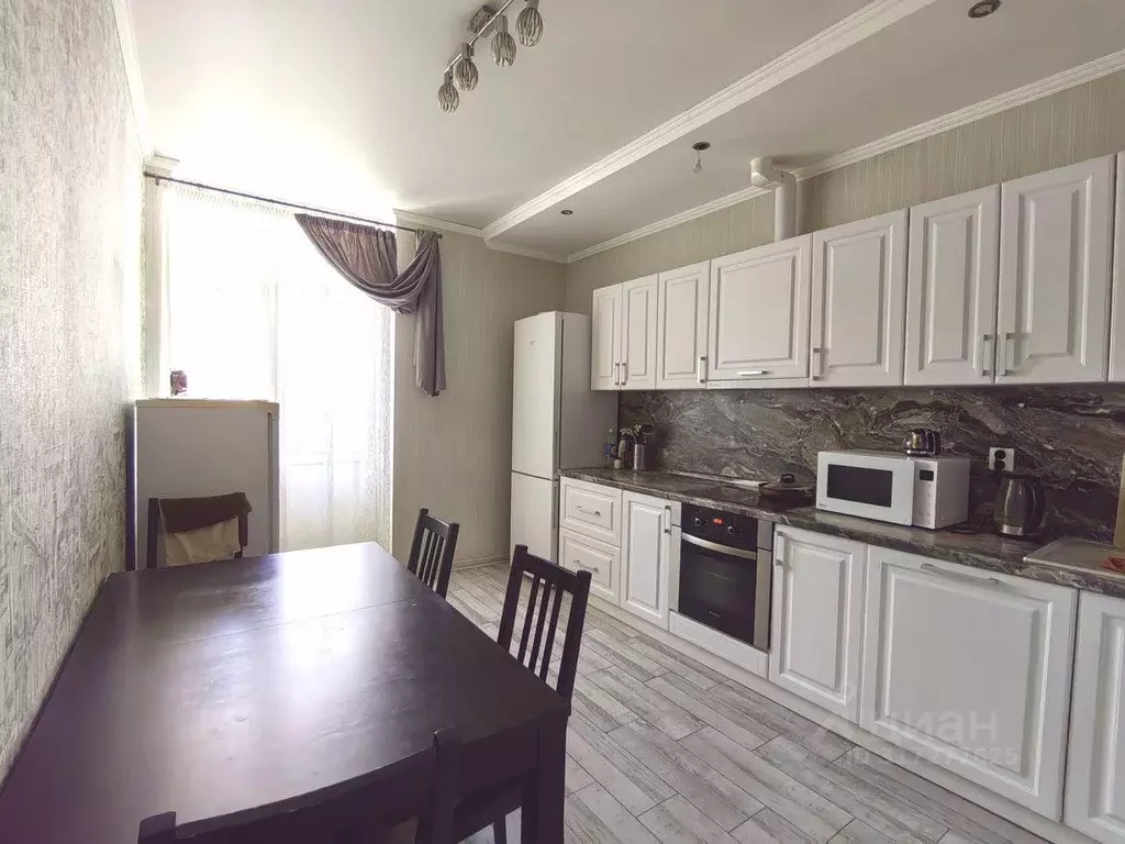 Квартира, 3 комнаты, 74 м - Фото 0