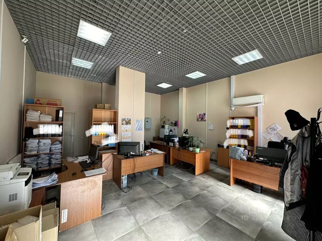 Помещение свободного назначения в Татарстан, Казань ул. Азата ... - Фото 1