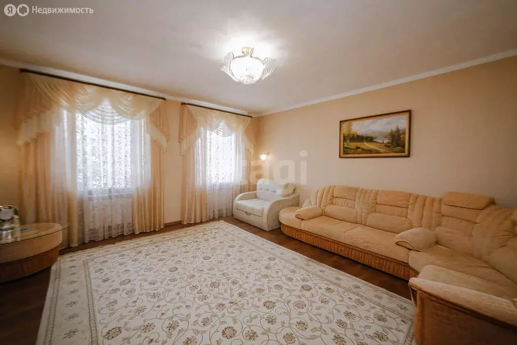 2-комнатная квартира: Тверь, Тверская площадь, 9 (65.8 м) - Фото 0
