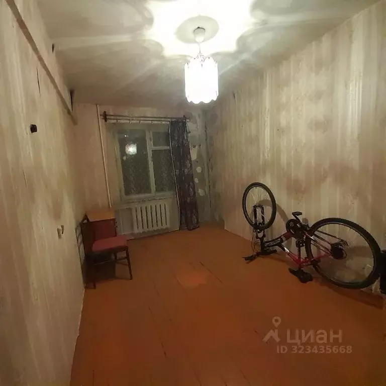 3-к кв. Брянская область, Брянск ул. Рылеева, 5 (64.0 м) - Фото 0