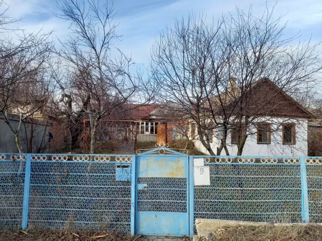 Дом в Краснодарский край, Приморско-Ахтарск ул. Заводская, 9 (33 м) - Фото 1