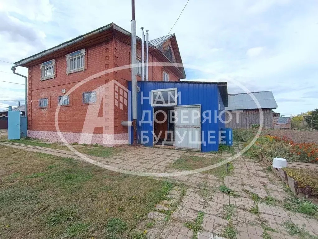 Дом в Пермский край, Чернушка ул. Чапаева (108 м) - Фото 1