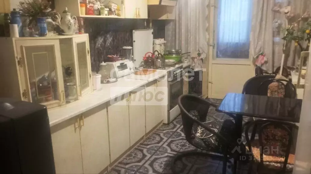 4-к кв. Курская область, Курск ул. Димитрова, 40 (129.0 м) - Фото 1