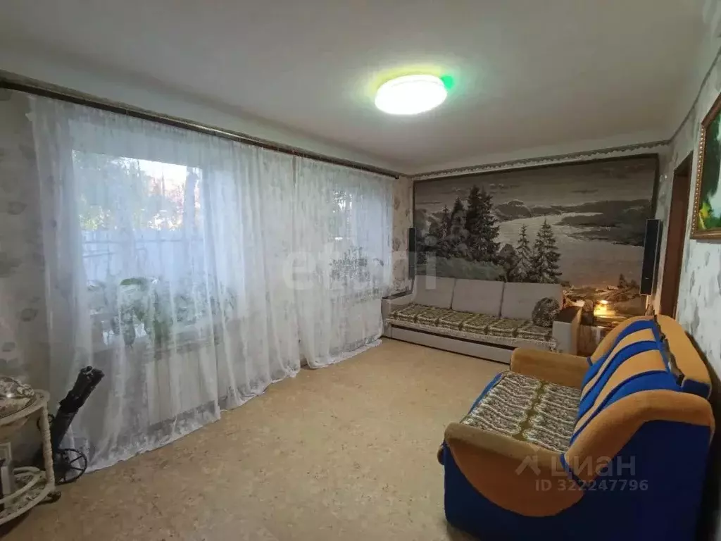 3-к кв. Псковская область, Псков ул. Клавы Назаровой, 45 (42.5 м) - Фото 1