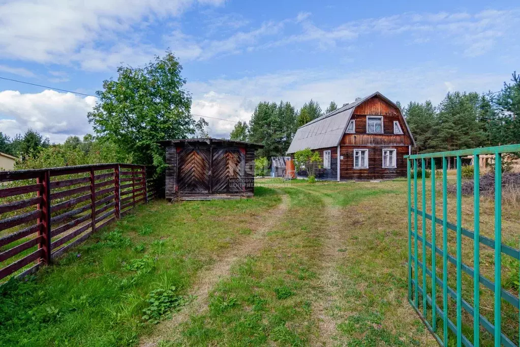 Дом в Карелия, Пряжинский район, пос. Матросы Набережная ул., 12В (45 ... - Фото 1