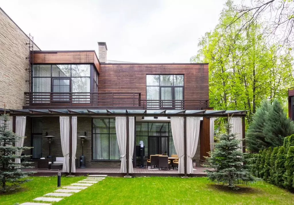 Дом в Московская область, Красногорск Резиденция Рублево кп,  (450 м) - Фото 1