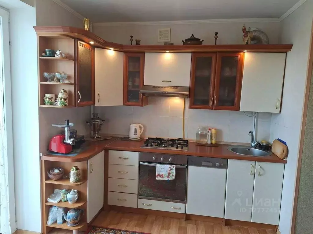 2-к кв. Севастополь ул. Курганная, 24 (52.0 м) - Фото 1