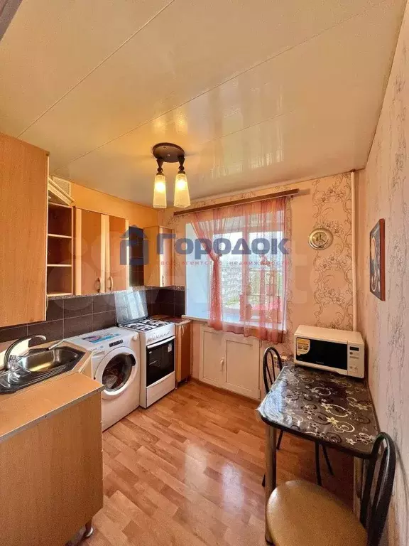 2-к. квартира, 42,8 м, 5/5 эт. - Фото 0