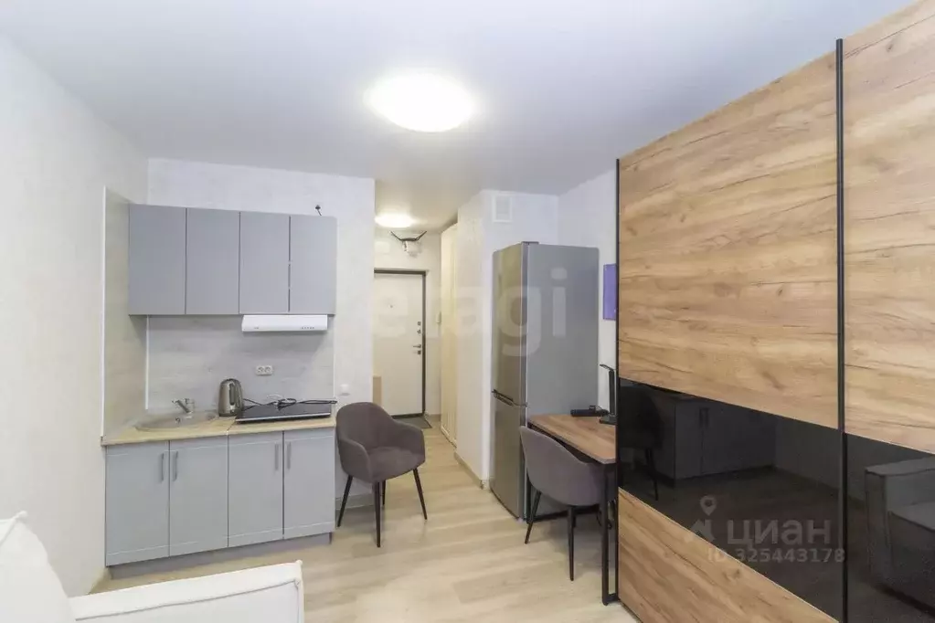 Студия Тюменская область, Тюмень ул. Первооткрывателей, 10 (19.5 м) - Фото 1