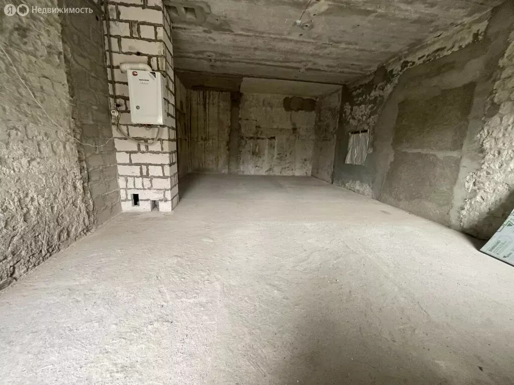 Квартира-студия: Партенит, улица Победы, 4 (55.4 м) - Фото 2