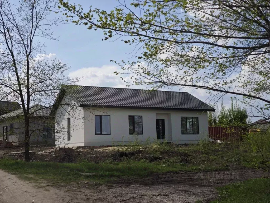 Дом в Пензенская область, Бессоновский район, с. Ухтинка ул. Бригадная ... - Фото 1