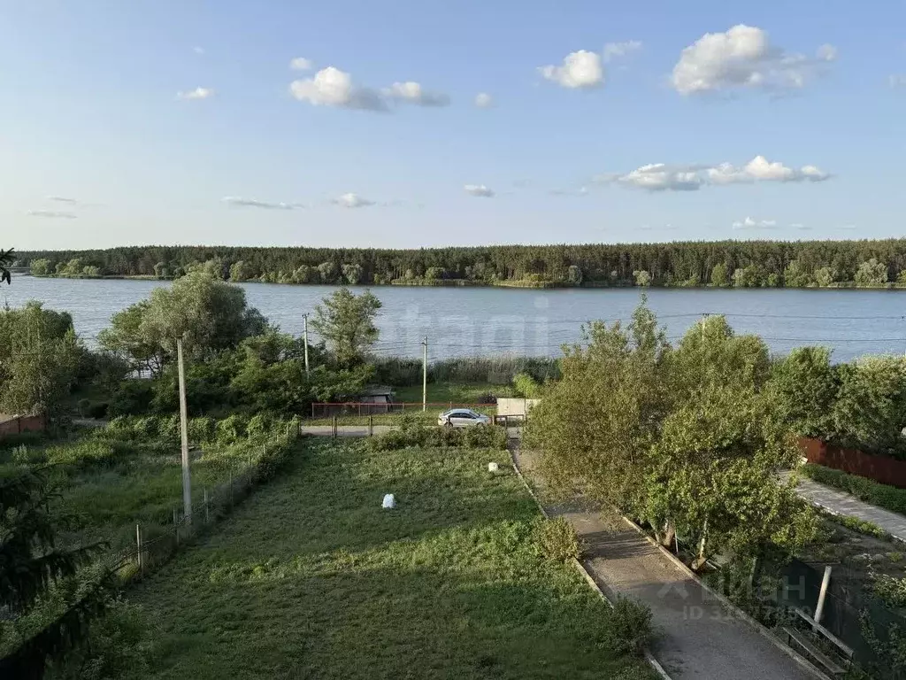 Дом в Белгородская область, Белгородский район, Тавровское с/пос, с. ... - Фото 1